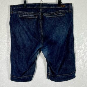 KUT from the Kloth Jean shorts sz. 20